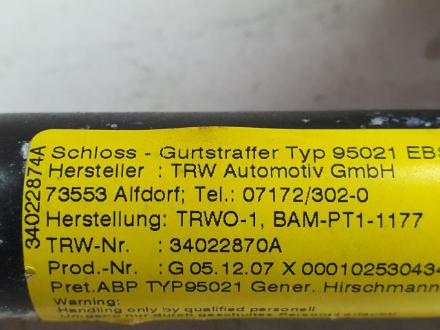 bontott FIAT 500 Jobb első Biztonsági Öv