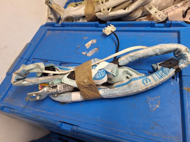 bontott FIAT 500 Jobb első Függöny Légzsák