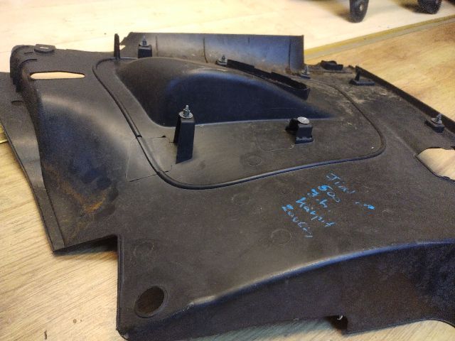 bontott FIAT 500 Jobb hátsó Ajtó Kárpit