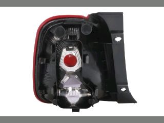 bontott FIAT 500 Jobb Hátsó Lámpa