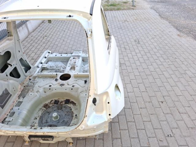 bontott FIAT 500 Jobb hátsó Negyed Karosszéria Csomag