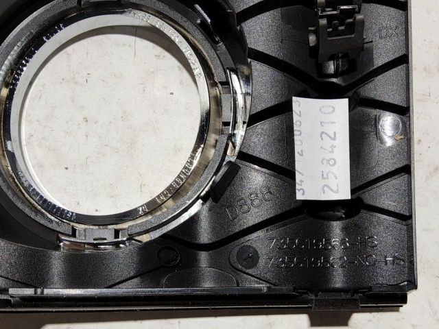 bontott FIAT 500 Jobb Ködfényszóró Lámpakeret