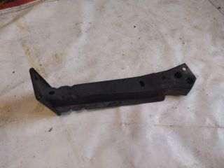 bontott FIAT 500 Jobb Lökhárító Tartó Nyúlványvég