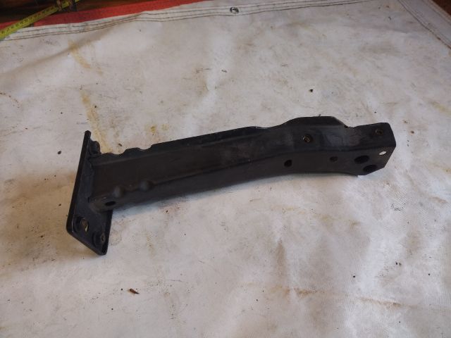 bontott FIAT 500 Jobb Lökhárító Tartó Nyúlványvég