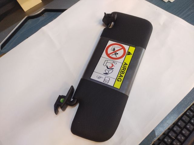 bontott FIAT 500 Jobb Napellenző