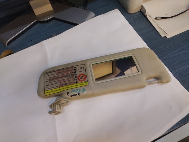 bontott FIAT 500 Jobb Napellenző