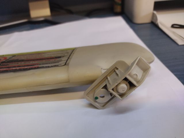 bontott FIAT 500 Jobb Napellenző