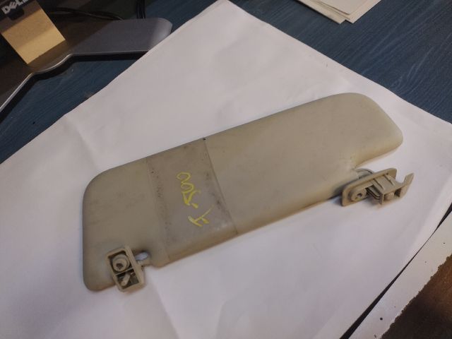 bontott FIAT 500 Jobb Napellenző