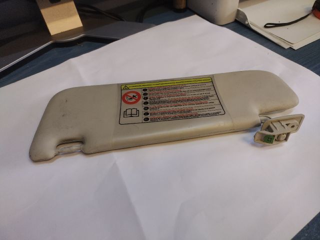 bontott FIAT 500 Jobb Napellenző