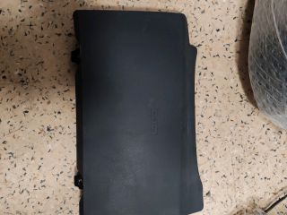 bontott FIAT 500 Jobb Térdlégzsák