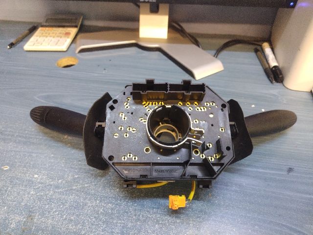 bontott FIAT 500 Komplett Kormánykapcsoló (Bajuszkapcsoló)