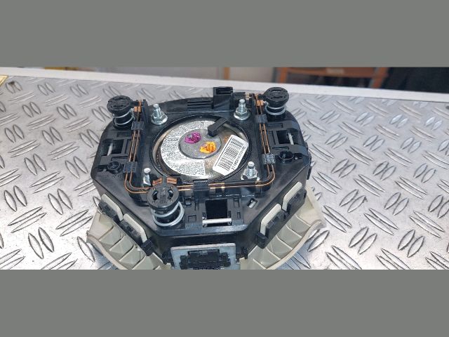 bontott FIAT 500 Kormánylégzsák