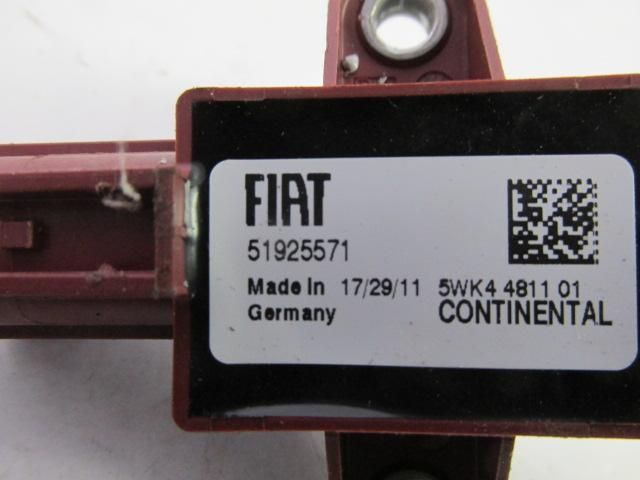 bontott FIAT 500 Központi Ütközés Érzékelő