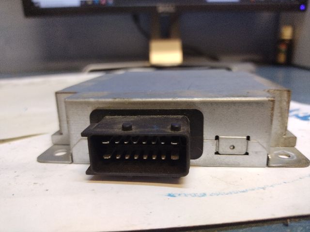 bontott FIAT 500 Rádió Zavarszűrő