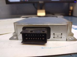 bontott FIAT 500 Rádió Zavarszűrő