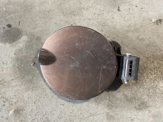 bontott FIAT 500 Tankajtó