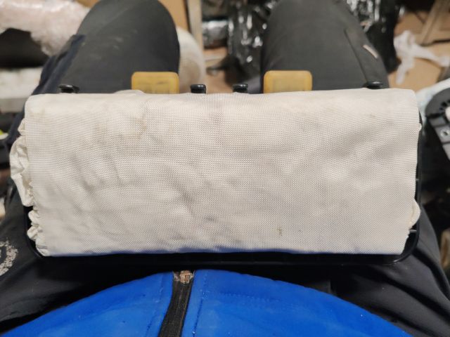 bontott FIAT 500 Utasoldali Légzsák