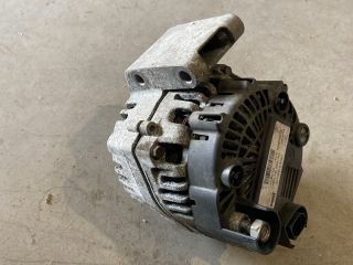 bontott FIAT 500L Generátor