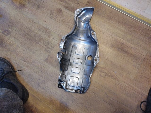 bontott FIAT 500L Katalizátor Hővédő Lemez