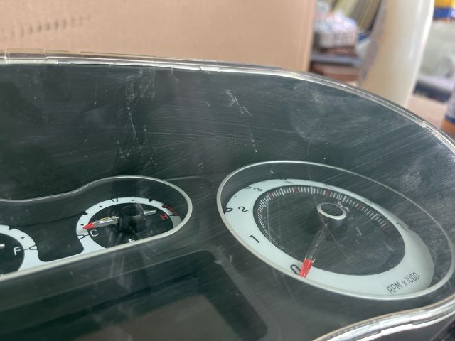 bontott FIAT 500L Kilométeróra