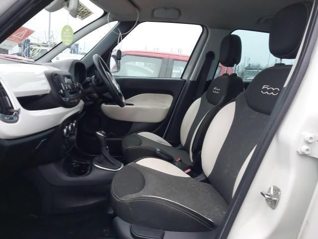 bontott FIAT 500L Légszűrő Ház