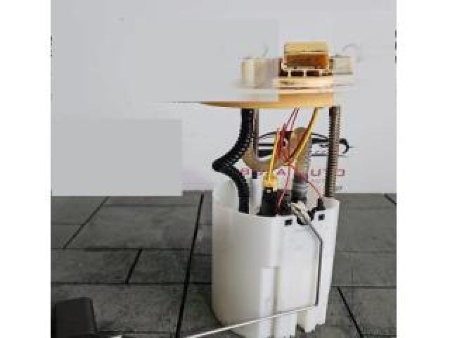 bontott FIAT 500L Üzemanyag Szivattyú