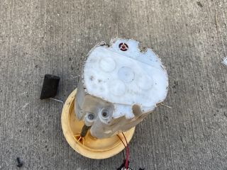 bontott FIAT 500L Üzemanyag Szivattyú