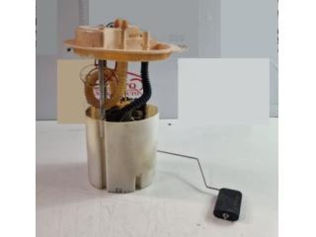 bontott FIAT 500L Üzemanyag Szivattyú