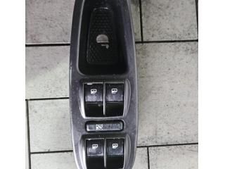 bontott FIAT 500L Ablakemelő Kapcsoló Négyes / Kettes