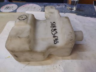 bontott FIAT 500L Ablakmosó Tartály