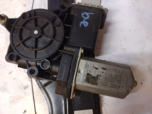 bontott FIAT 500L Bal első Ablakemelő Szerkezet (Elektromos)