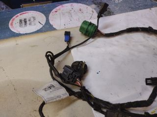 bontott FIAT 500L Bal első Ajtó Kábelköteg