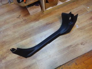 bontott FIAT 500L Bal első Belső Küszöb Burkolat