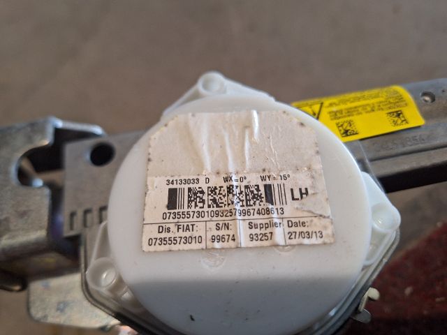 bontott FIAT 500L Bal első Biztonsági Öv