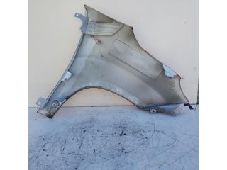 bontott FIAT 500L Bal első Sárvédő