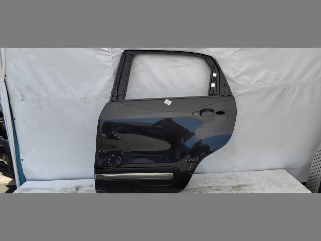 bontott FIAT 500L Bal hátsó Ajtó (Üres lemez)