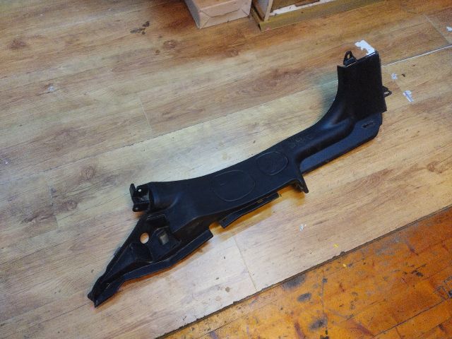 bontott FIAT 500L Bal hátsó Belső Küszöb Burkolat