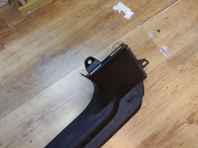 bontott FIAT 500L Bal hátsó Belső Küszöb Burkolat