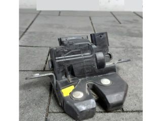 bontott FIAT 500L Csomagtérajtó Zárszerkezet