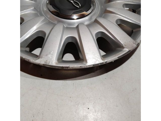 bontott FIAT 500L Dísztárcsa (1 db)