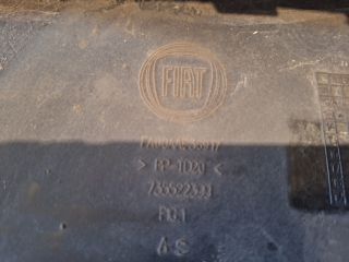 bontott FIAT 500L Első Lökhárító Alsó (Műanyag)