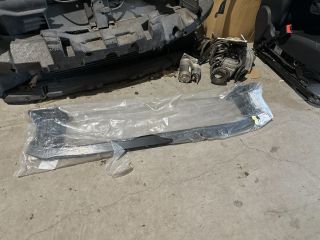 bontott FIAT 500L Első Lökhárító Merevítő (Fém)