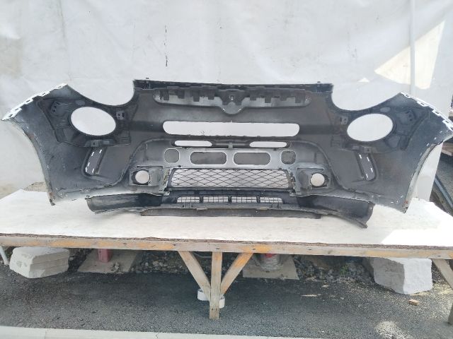 bontott FIAT 500L Első Lökhárító (Üresen)