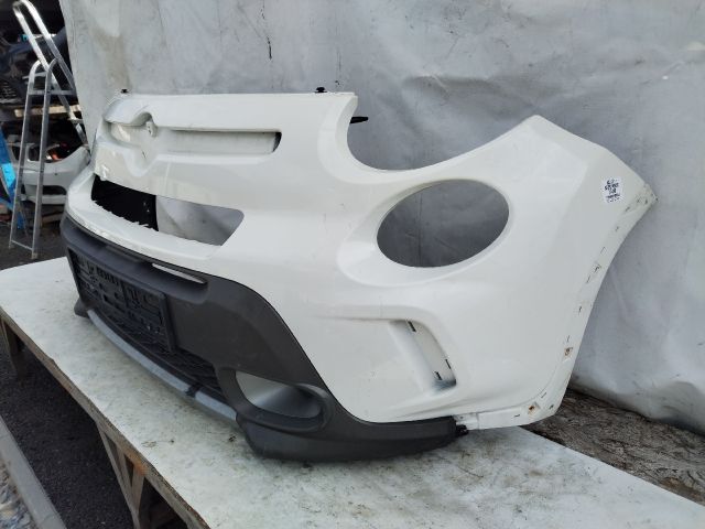 bontott FIAT 500L Első Lökhárító (Üresen)