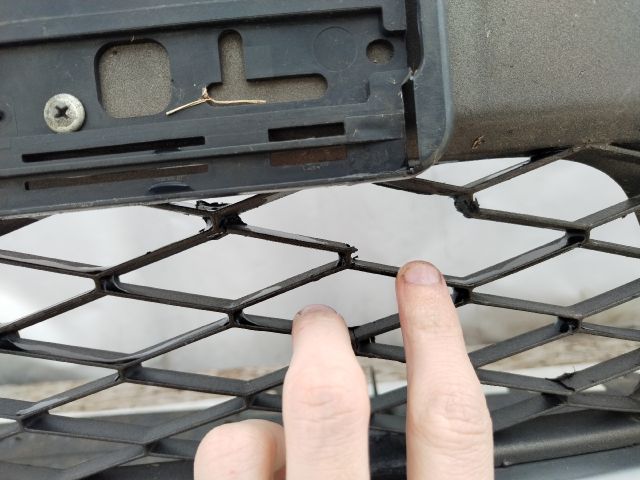 bontott FIAT 500L Első Lökhárító (Üresen)