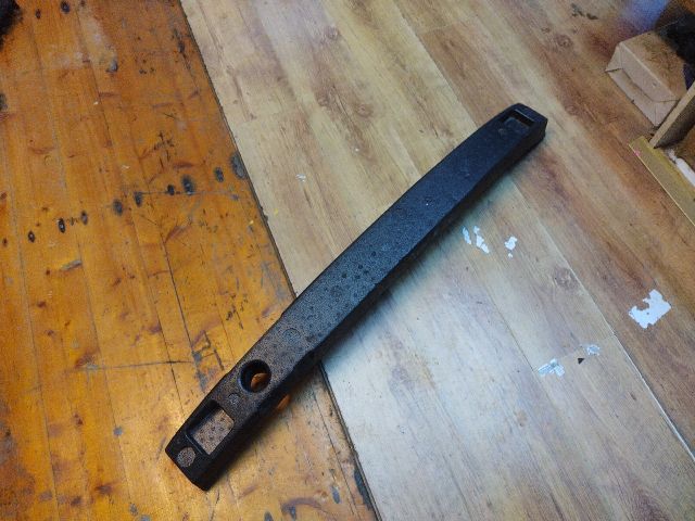 bontott FIAT 500L Első Lökhárító Ütközés Elnyelő Hab