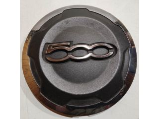 bontott FIAT 500L Felniközép (1 db)