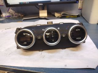 bontott FIAT 500L Fűtéskapcsoló (digit klímás)