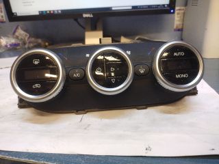 bontott FIAT 500L Fűtéskapcsoló (digit klímás)