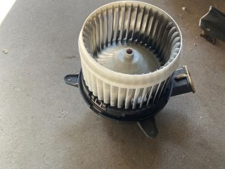 bontott FIAT 500L Fűtőmotor (Klímás)